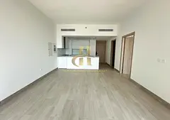 1 BHK Brand New | Fully Furnished with Dishwasher