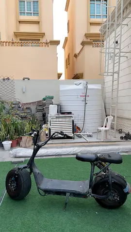 Electric scooter/ bike