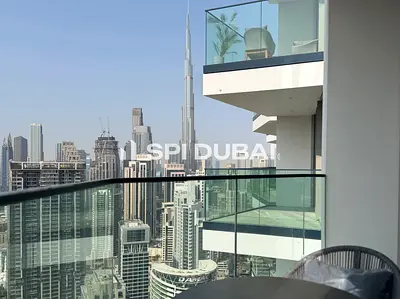 Balcony | Downtown & Canal Views Multiple cheques
