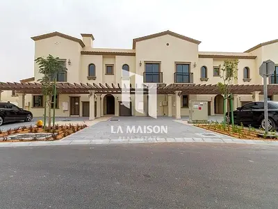 سيفيل بلوم | 3 غرف نوم تاون هاوس في مدينة زايد