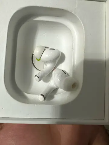 Airpods por2 without charging case