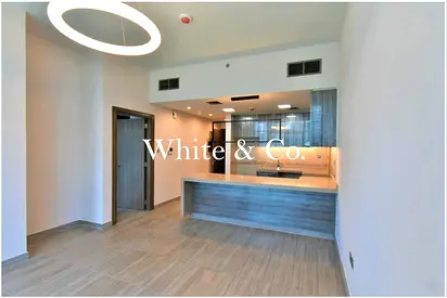 Furnished |Sea Views/Lake View|High Floor