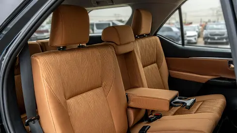 Toyota Fortuner, миниатюра 15