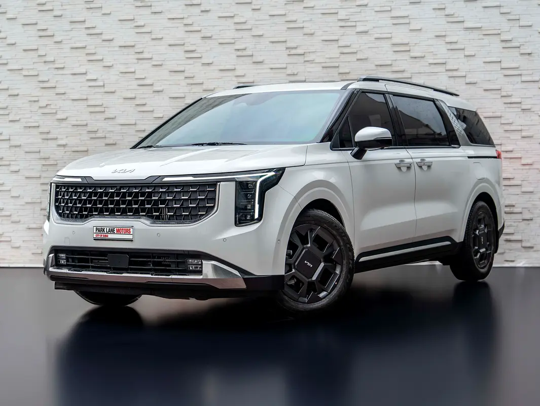 Kia Carnival 2026 — photo 1 of 20