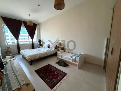 Spacious 2-Bedroom Apartment | Prime Location | Chiller Free