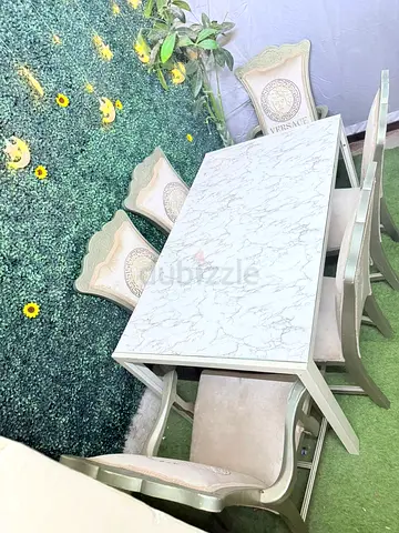 Elegant Marble sticke glass Dining Table with Chairs