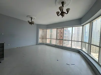 اجمل اطلالة علي البحيرة غرف وصالة مع تكييف وجيم ومسبح مجانا غاز مركزي موزع بين الغرف مساحات كبيره