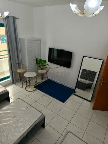 Bed space for only ladies