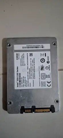 Intel SSD 520 Series 240GB Solid State Drive