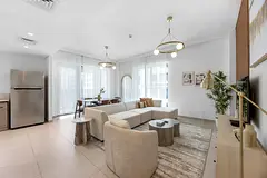 Dubai Creek Gem, Stylish Condo With Two Balconies