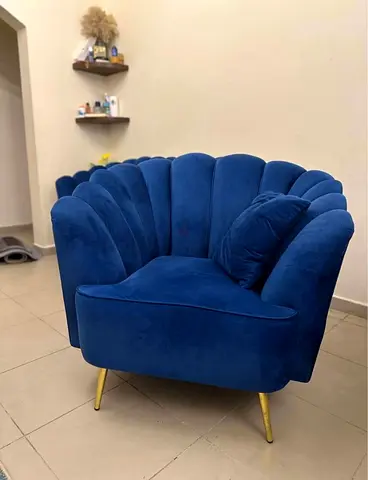 Elegant Blue Velvet Accent Chair