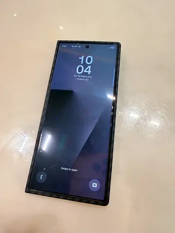 Samsung Galaxy Z Fold 7 - light used with Box