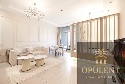 Stay in Prime Area• Sea & Wheel Views • Firework