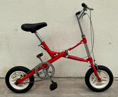 Unique Foldable Aluminium Light Waight High Quality City mini bike Tyres Size 12 perfect condition