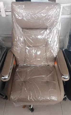 Stylish Executive Office Chair