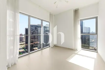 Vacant | Ready to move | Prime Location