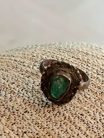 Handcrafted 925 Silver Green Stone Ring