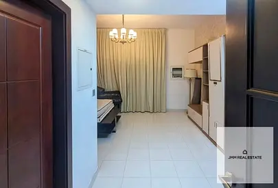 Fully Furnished | Facing Villa Community