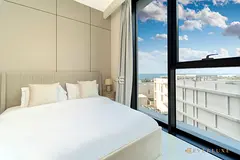 Sea View | Minimalist Luxury Apartment in Mina Al Arab