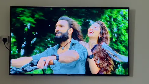 Smart Android LED Ultra HD Television for sale videocon , 100% Good Condition , no scratch, 60 inch