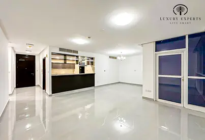 2BR I RENOVATED I CITY VIEW I GYM I POOL