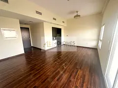 Upgraded Closed Kitchen 2Bed Double Balcony Rented