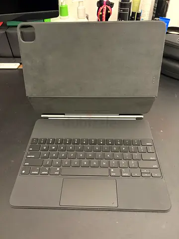 Apple iPad Pro Keyboard Case. Magic Keyboard for iPad Pro 12.9 inch - US English - Black