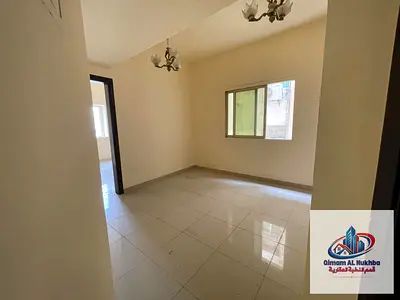 غرفة وصاله للايجار اسنوى موقع مميز جدا - باركن فرى - امن على مدار اليوم - كاميرات مراقبه بالبنايه - يوجد به كافة الخدمات - يوجد مسجد بجانب البناية