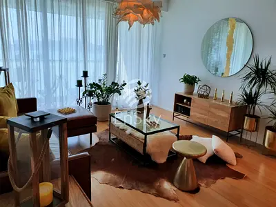 Sea View | Upgraded Kitchen | Beach Access