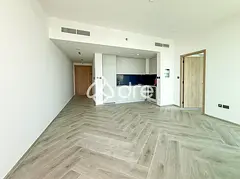 BEST PRICED | CANAL VIEWS | HIGH FLOOR