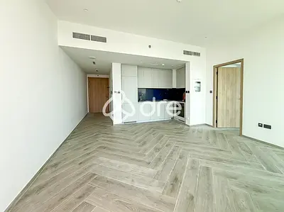 BEST PRICED | CANAL VIEWS | HIGH FLOOR