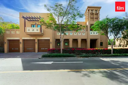 Huge Plot 6BR | Bright spacious layout | Vacant