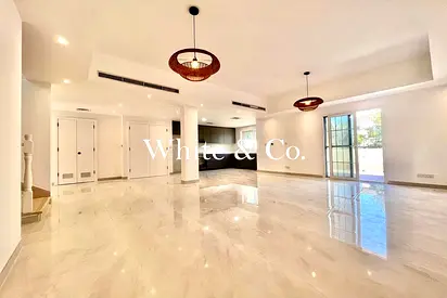 Extended | Open plan | Fully Upgraded 3M