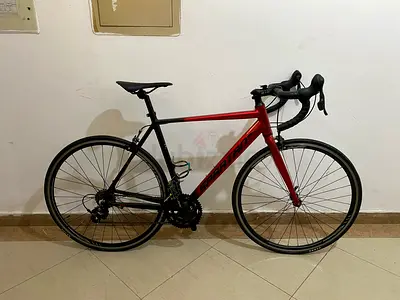 Roadbike for sale 700C 56cm frame alloy Spartan Peloton