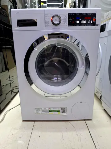 Bosch last model series 8 9kg washing machine with wifi in excellent condition