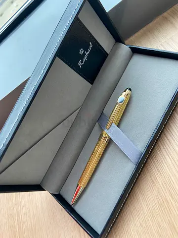 Elegant Gold-Plated Pen Set