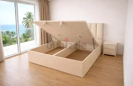 Modern hydraulic storage Queen size bed family bed double bed Queen bed