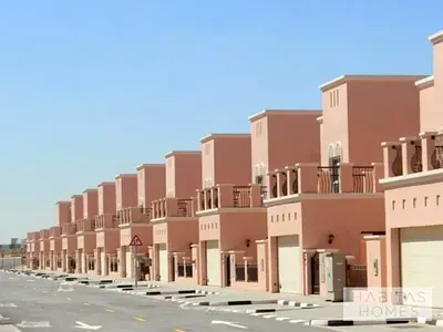 Exclusive 4BR Villa | Locals and GCC Nationals