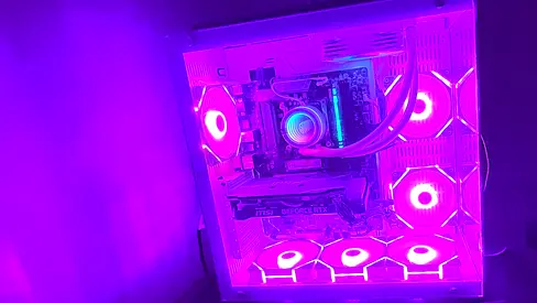 Gaming pc with 27 inch monitor