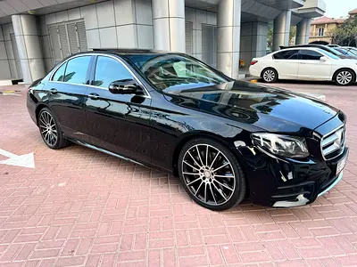 Mercedes E 400 4 matic 2017 model in excellent condition