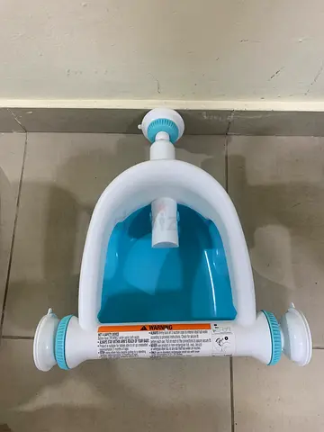 Baby bath seater