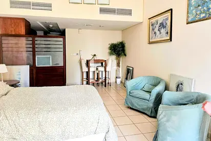 Furnished | Lake View | Vacant March