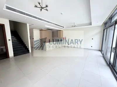 Spacious 5BR villa | Well maintained | Ready to move