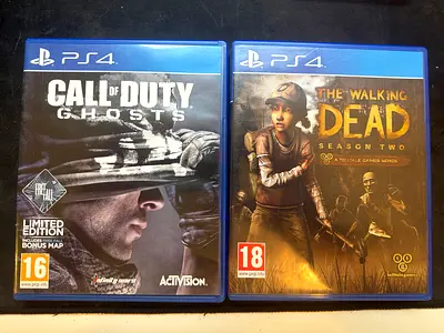 PS4 Games Bundle – COD Ghosts + Walking Dead