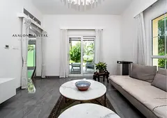 Exclusive | Upgraded Type B | End Unit | Corner Plot