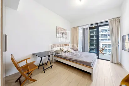 Fully Furnished | Vacant | Amazing Pool View