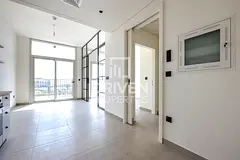 Modern Apt | Vibrant Community | Pool View