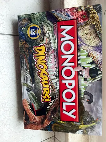 Monopoly Dinosaurs Edition