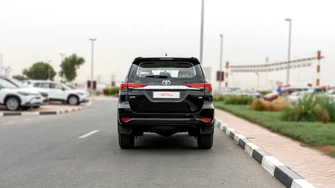 Toyota Fortuner, миниатюра 3