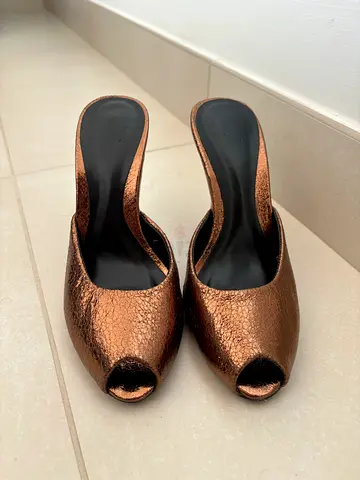 Sfera high heel statement shoes for women